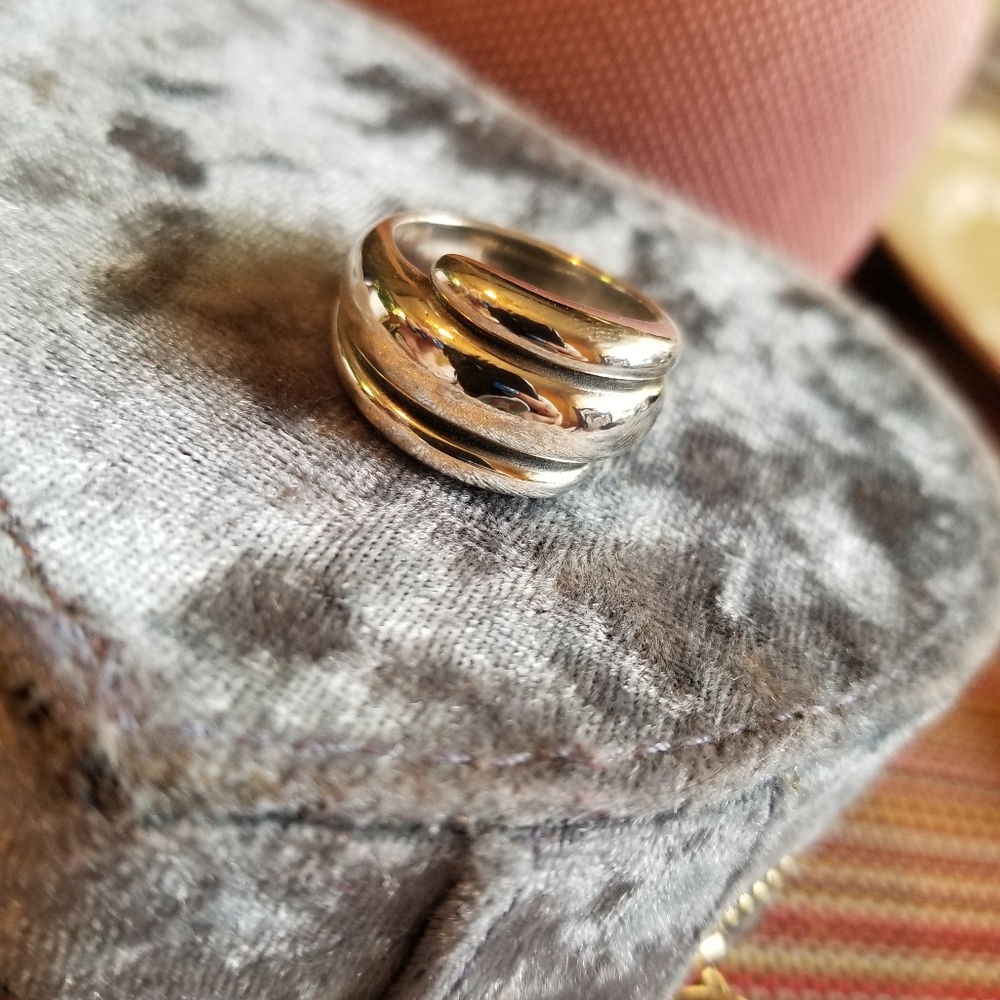 James Avery Retired Triple Dome Wrap Ring